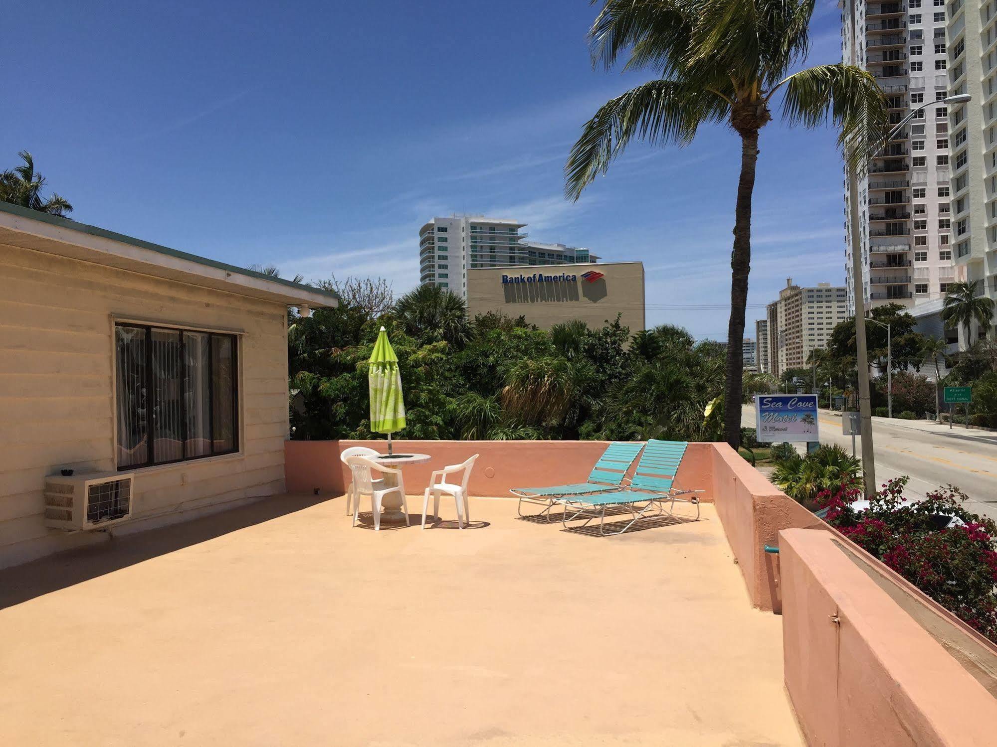 Sea Cove Motel Pompano Beach Bagian luar foto